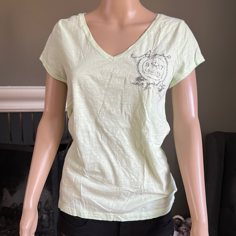 Light lime green Aeropostale t shirt XL